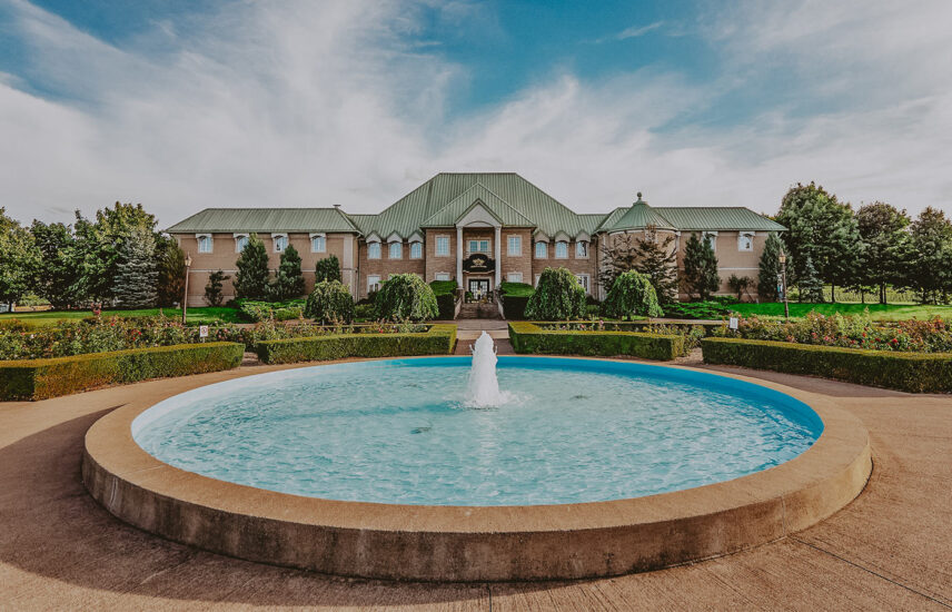 Chateau des Charmes winery wedding venue in Niagara on the Lake