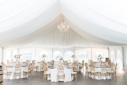 Tented wedding at Sue-Ann Staff Winey in Niagara-on-the-Lake.