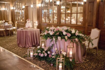 Elegant tablecloths in a Pillar and Post reception hall.