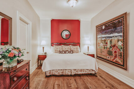 Premium Guest Suite with a king bed at Inn On The Twenty in Jordan Village