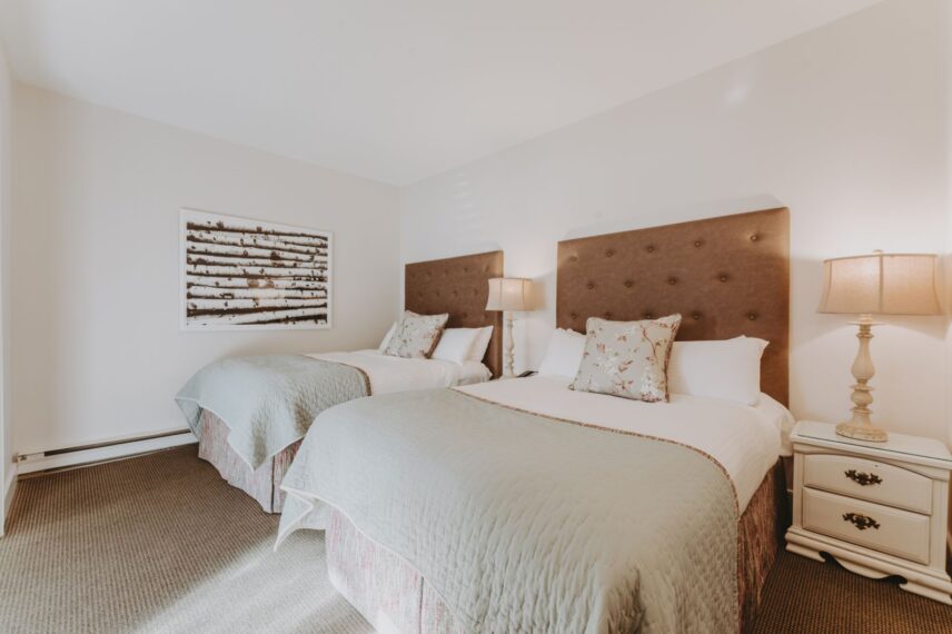 Premium guestroom at the Moffat Inn in Niagara-on-the-Lake