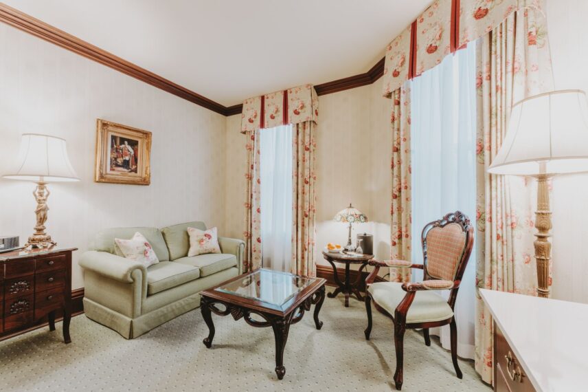 Prince of Wales Hotel Deluxe Guestroom in Niagara-on-the-Lake.