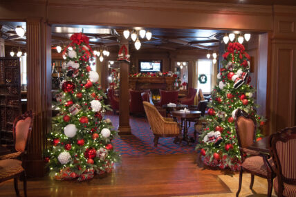 Breakfast with Santa at Prince of Wales in Niagara on the Lake