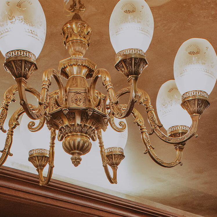 Elegant Victorian décor in meeting rooms at the Prince of Wales Hotel