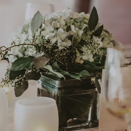 Specialty wedding floral vendor for the Prince of Wales Hotel in Niagara-on-the-Lake