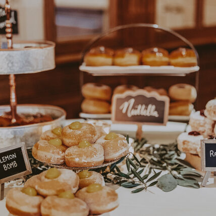 Professional bakery vendor for Weddings at the Prince of Wales Hotel in Niagara-on-the-Lake