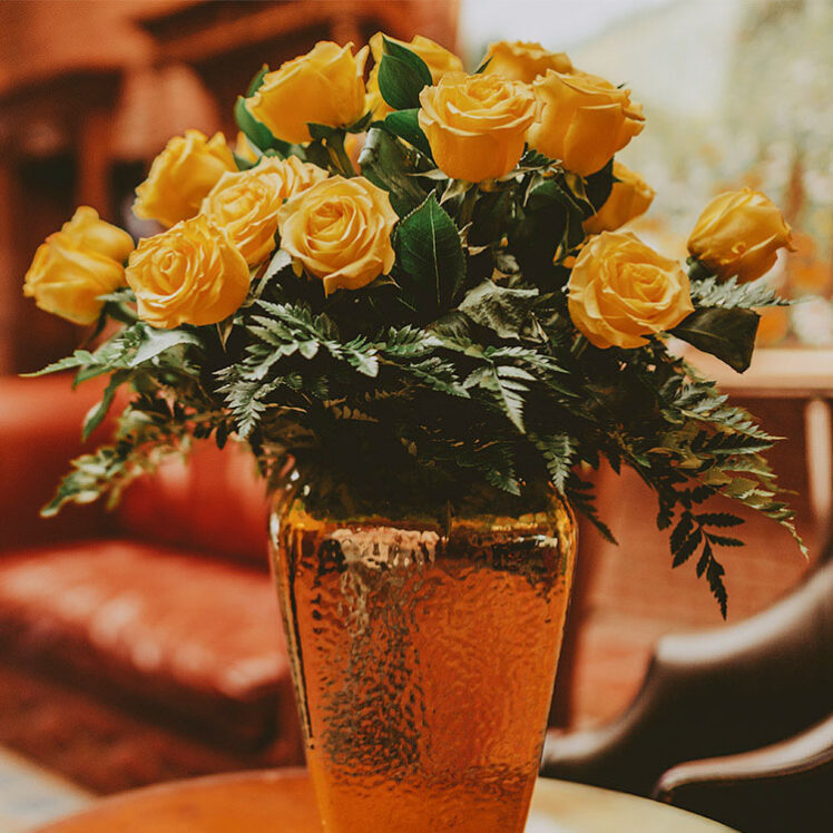 Roses in the lobby at the historic Pillar & Post Hotel in Niagara on the Lake