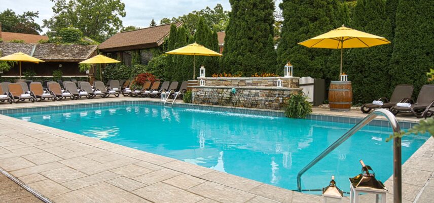 The Pillar & Post Hotel in Niagara-on-the-Lake has 2 pools