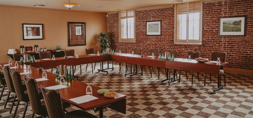 The Pillar & Post Hotel has 11 meeting rooms in Niagara-on-the-Lake
