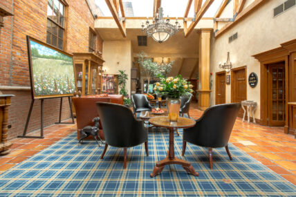 Lobby of the Pillar and Post Hotel in Niagara on the Lake