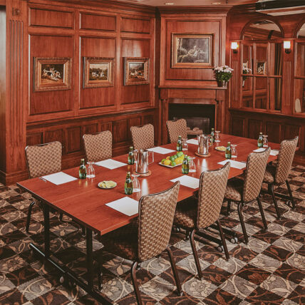 Secord meeting room at Pillar & Post in Niagara-on-the-Lake