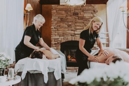 A couple enjoying the 100 Fountain Spa experience in Niagara-on-the-Lake.