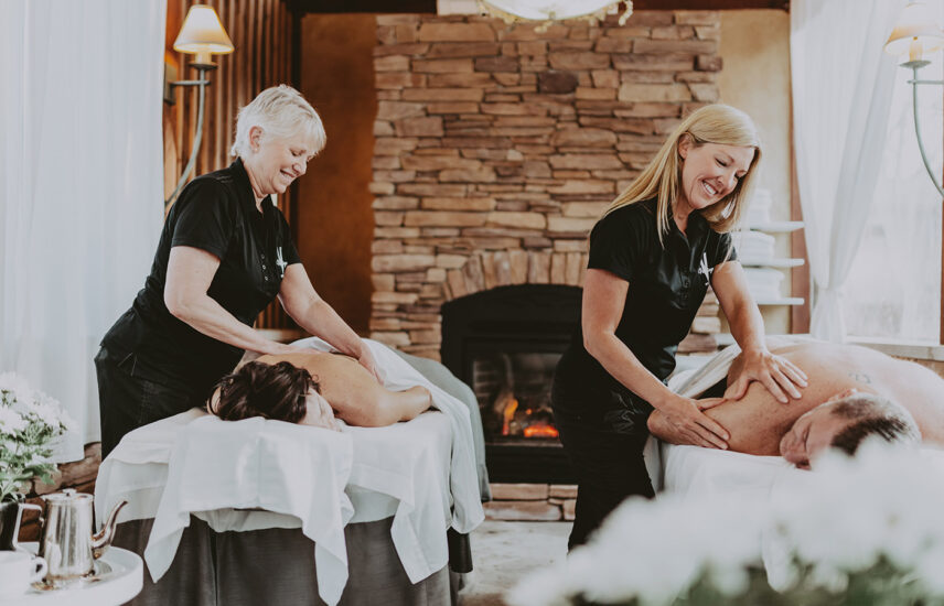 A couples massage at a Niagara-on-the-Lake spa