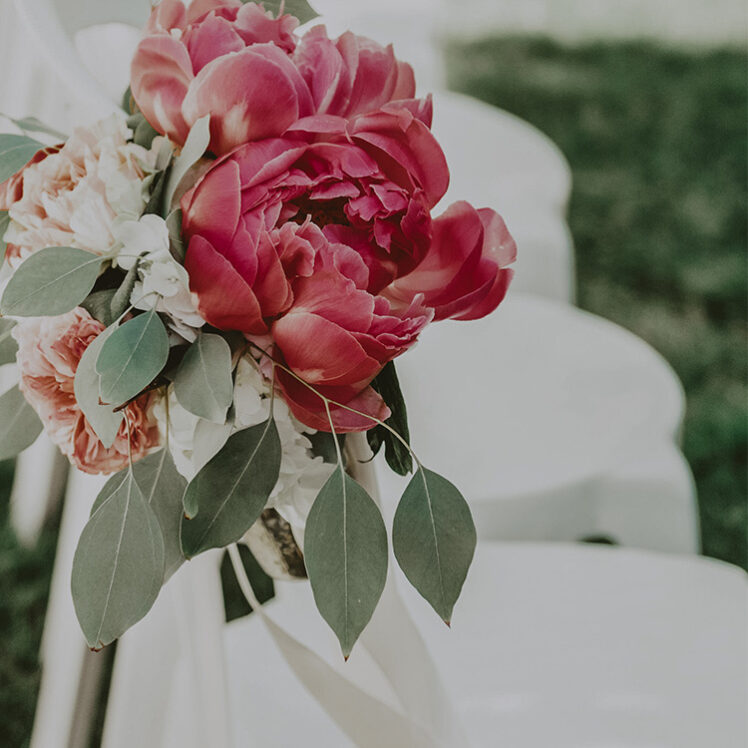 Floral wedding aisle design at the Pillar & Post Hotel wedding venues in Niagara-on-the-Lake