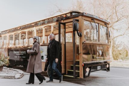 A couple visiting breweries and distilleries in Niagara-on-the-Lake.