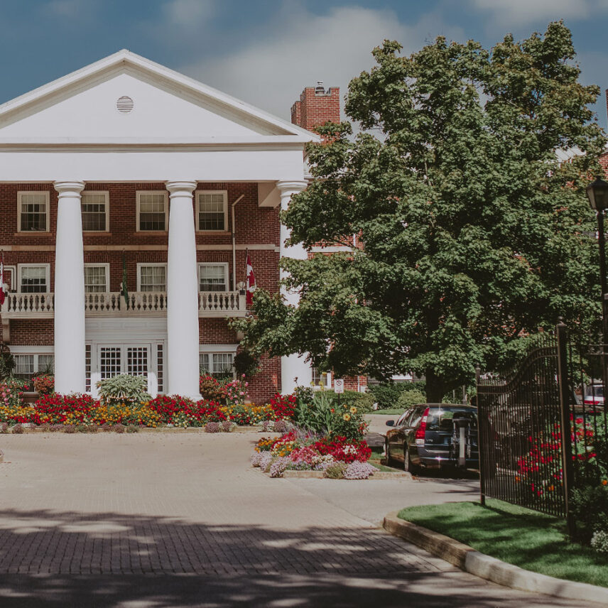 On site & valet parking at Queen's Landing in Niagara-on-the-Lake