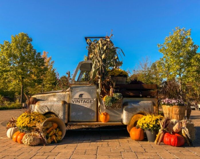 A display celebrating fall in Niagara-on-the-Lake