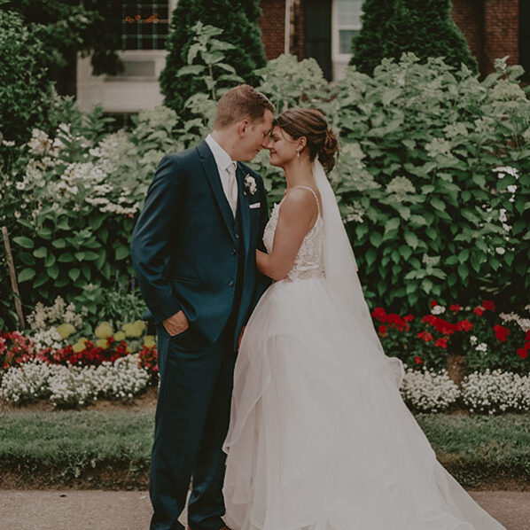Rustic wedding venues in Niagara on the Lake - Pillar and Post Hotel