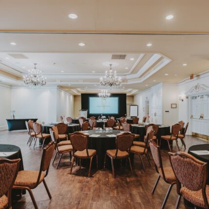 Ontario Conference Venue at Queen’s Landing Hotel & Conference Center in Niagara-on-the-Lake.