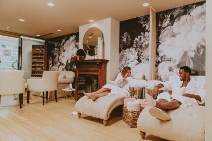 A couple relaxing at the Secret Garden Spa during their March Break getaway.